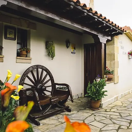 Marina Vendégház Suances